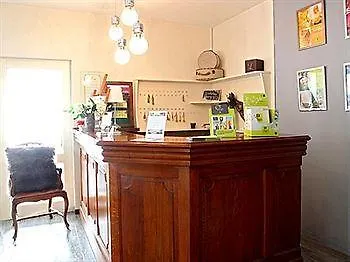 La Chaumiere 2* Вуарон