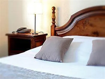 Отель La Chaumiere