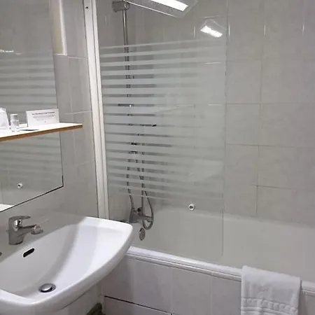 La Chaumiere 2* Вуарон